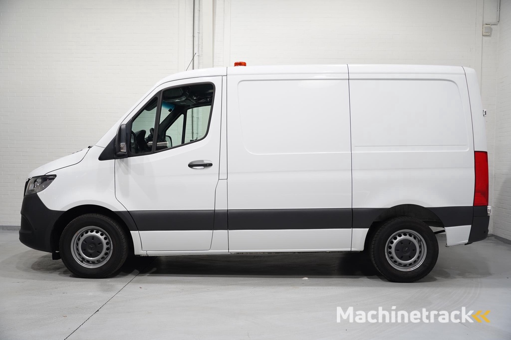 Mercedes-Benz Sprinter 315 CDI 150 pk L1H1 Automaat Navi, Camera Dodehoek Assist, PDC V+A, 2x Geveerde Stoel