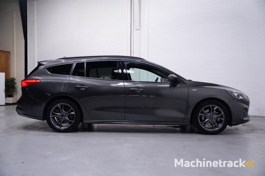 Ford Focus Wagon 1.0 EcoBoost Hybrid ST Line Business