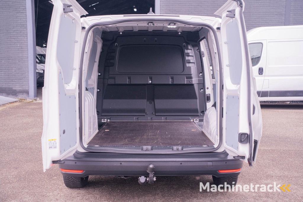 Volkswagen Caddy 2.0 TDI 102 pk Maxi Airco, Apple Carplay Trekhaak, Cruise Control, NAP, 2-Zits