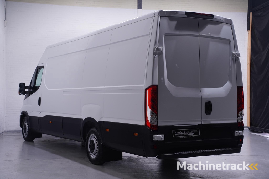 Iveco Daily 35S16 160 pk L4H2 XXL Airco ECC, Enkel lucht Audiosysteem met DAB+, Laadruimte Pakket, 3-Zits