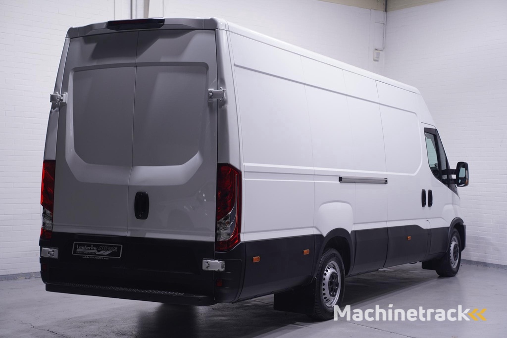 Iveco Daily 35S16 160 pk L4H2 XXL Airco ECC, Enkel lucht Audiosysteem met DAB+, Laadruimte Pakket, 3-Zits