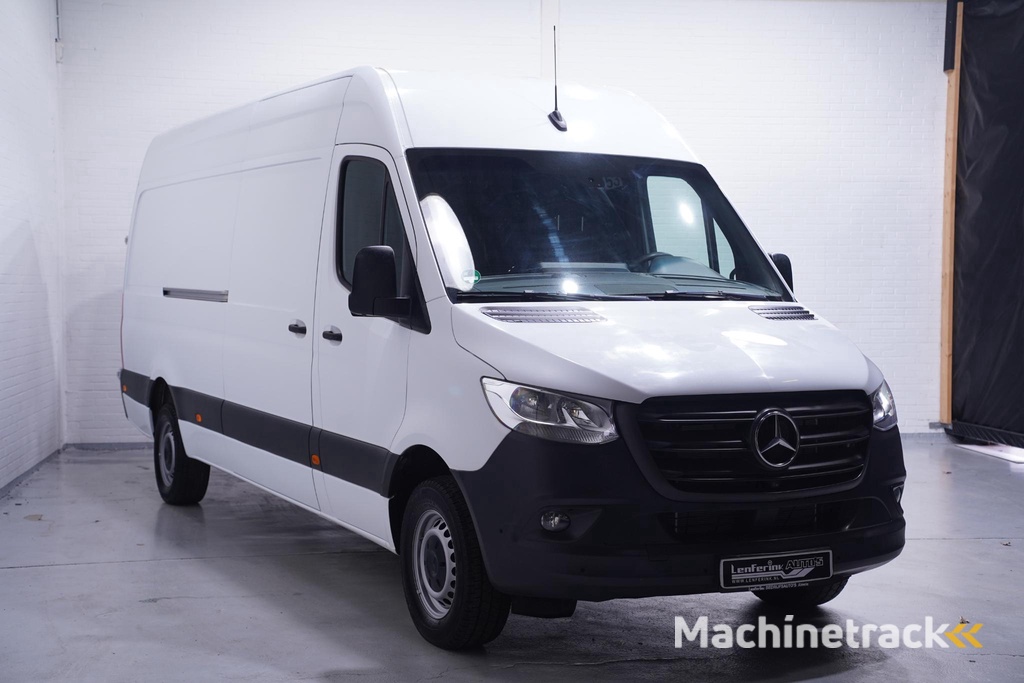 Mercedes-Benz Sprinter 317 CDI 170 pk L3H2 Airco, 360 Camera Laadruimte Pakket, PDC V+A, 270 Graden Deuren, 3-Zits
