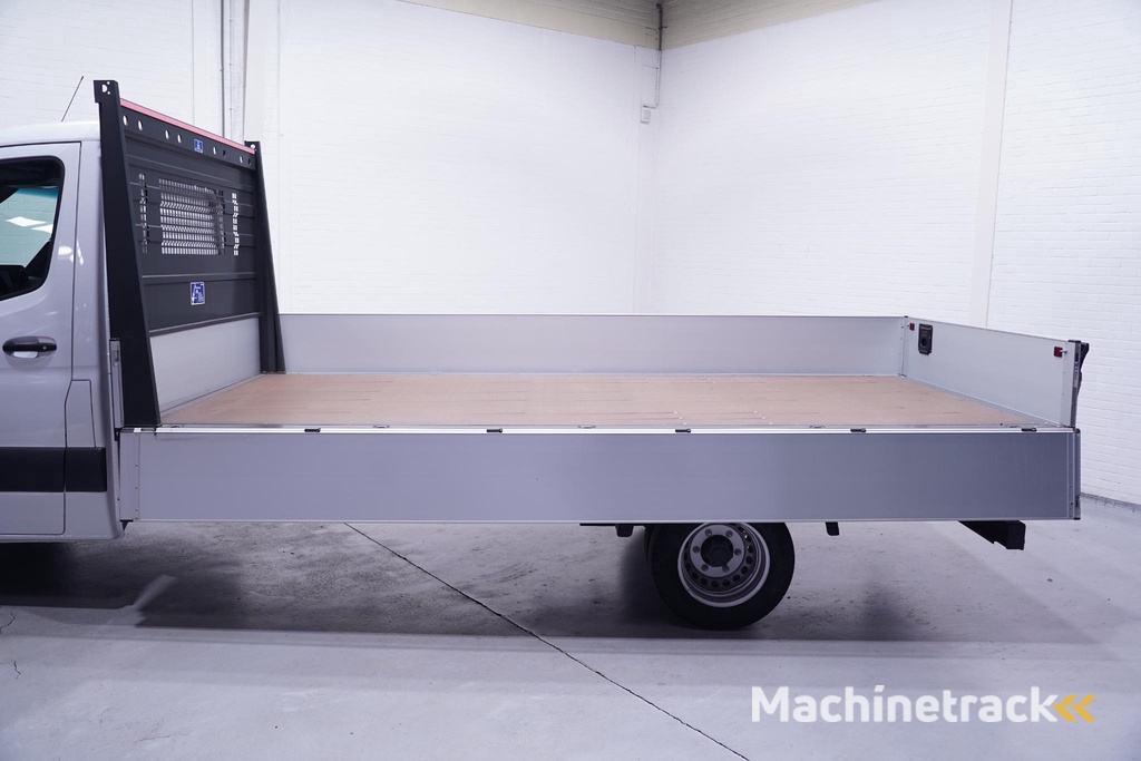 Mercedes-Benz Sprinter 515 CDI 150 pk Pick Up / Open Laadbak Dubbel Lucht Airco, Apple Carplay, Cruise Control, Nieuw ongebruikt 3-Zits