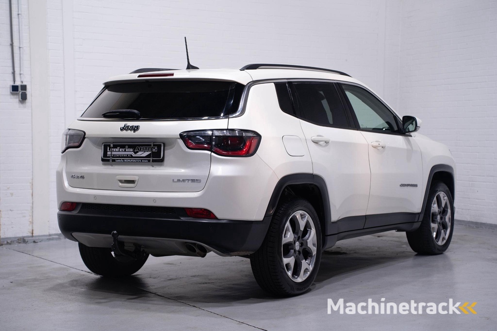Jeep Compass 2.0 MultiJet 4x4 Limited Grijs Kenteken 2p Navi, Trekhaak, Cruise Control, NAP