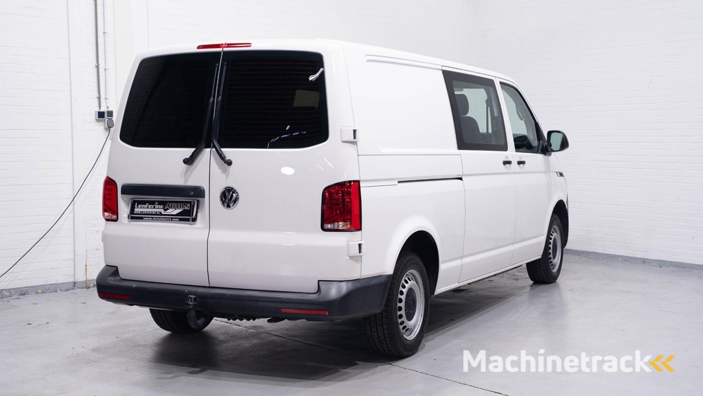 Volkswagen Transporter 2.0 TDI 110 pk L2 Dubbel Cabine 2x Schuifdeur NAP, Trekhaak, Airco, Cruise Control, 5-Zits, 1e Eigenaar