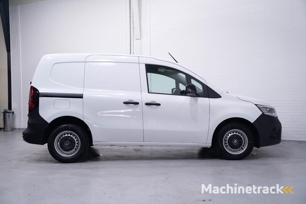 Renault Kangoo 1.5 Blue dCi 95 pk L1 Airco, BPM Vrij, Camera Apple Carplay, PDC V+A, Cruise Control, Nieuw, 2-Zits