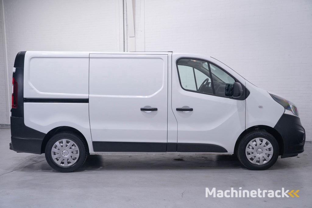 Opel Vivaro 1.6 CDTI 120 pk L1H1 Edition Airco, Trekhaak APK 06-2026, Cruise Control, 3-Zits