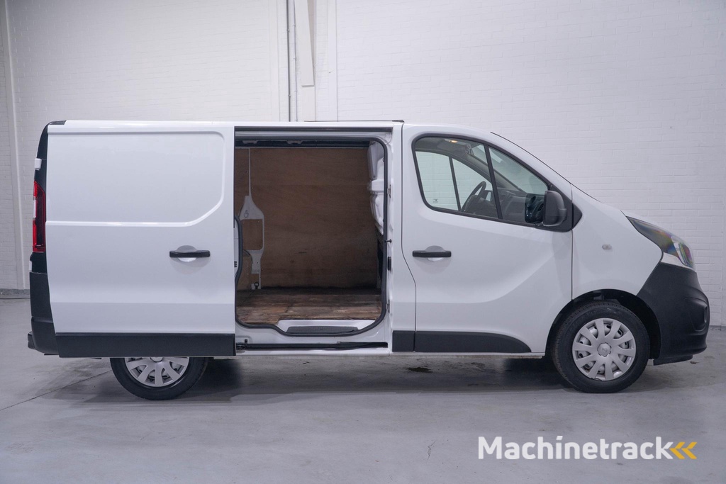 Opel Vivaro 1.6 CDTI 120 pk L1H1 Edition Airco, Trekhaak APK 06-2026, Cruise Control, 3-Zits