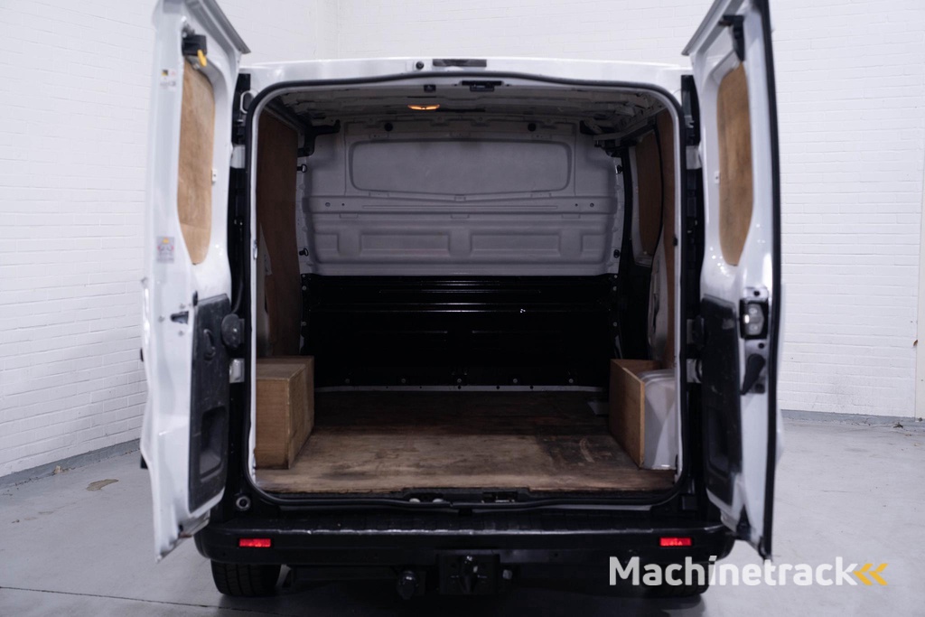 Opel Vivaro 1.6 CDTI 120 pk L1H1 Edition Airco, Trekhaak APK 06-2026, Cruise Control, 3-Zits