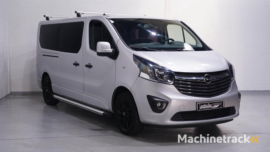 Opel Vivaro 1.6 CDTI 125 pk L2 Dubbel Cabine Navi, Camera 5-Zits, Trekhaak, 1e Eigenaar, NAP, Privacyglas, PDC achter
