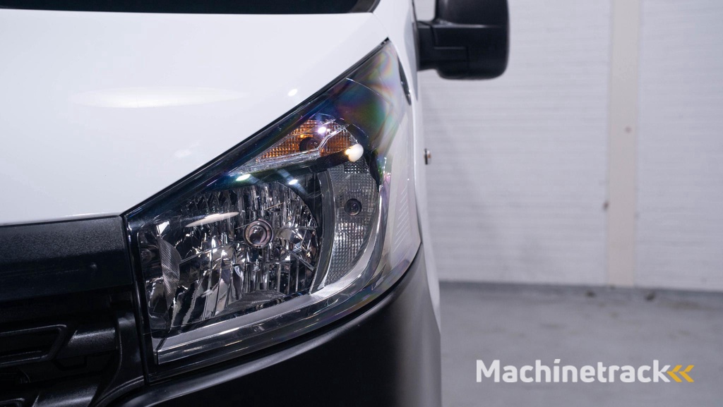 Renault Trafic 1.6 dCi 95 pk L1H1 Airco, Trekhaak, 1e Eigenaar Imperiaal, NAP, 3-Zits