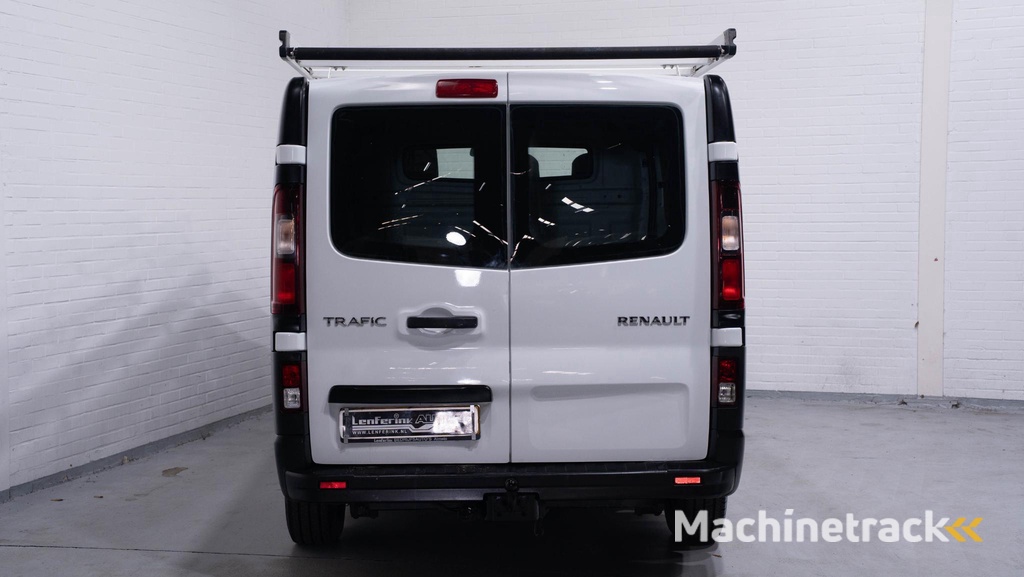 Renault Trafic 1.6 dCi 95 pk L1H1 Airco, Trekhaak, 1e Eigenaar Imperiaal, NAP, 3-Zits