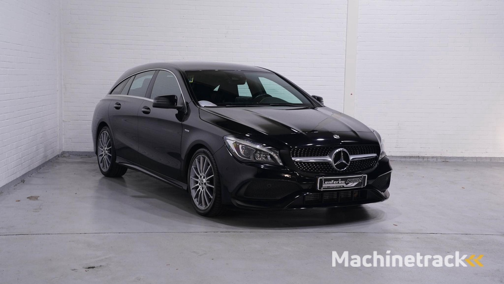 Mercedes-Benz CLA-klasse Shooting Brake 200 Prestige Edition navi sportstoelen cruise-controle PDC v+a carbon inleg led-verlichting camera stoelverwarming schakelflippers