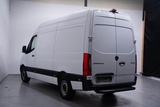 Minituur van Mercedes-Benz Sprinter 317 CDI 170 pk L2H2 Automaat va 399,- p/mnd Airco, Apple Carplay, Camera, Laadruimte Pakket, PDC V+A, 3-Zits
