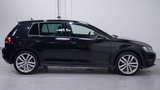 Minituur van Volkswagen Golf 2.0 TDI Highline Navi 18Inch Durban Comfortpakket Winterpakket Massagestoel Half leder PDC v+a Xenon Trekhaak Clima Stoelverwarming private-glas