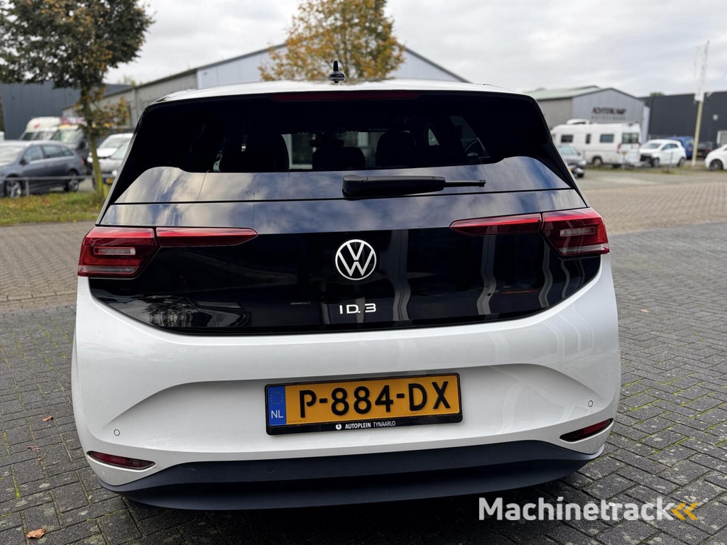 Volkswagen ID.3 First Plus 58 kWh Carplay|Camera|Stuur/stoelverw|Stoelverw|BTW|ACC|