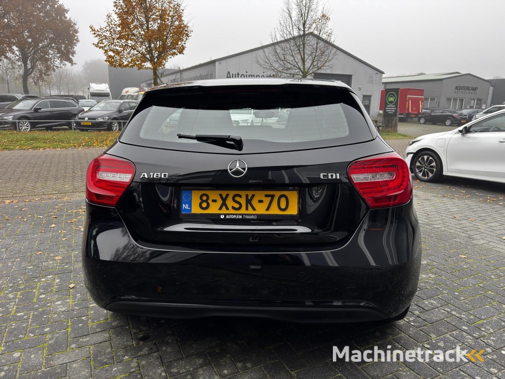 Mercedes A-klasse 180d Ambition Edition Automaat|NL Auto|*Clima*|Cruise|LED|PDC|