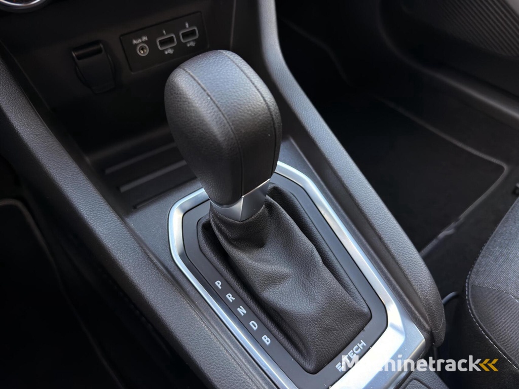 Renault Clio 1.6 E-Tech Hybrid 140 Zen Automaat|Carplay|Stoleverwarming|PDC|Cruise|