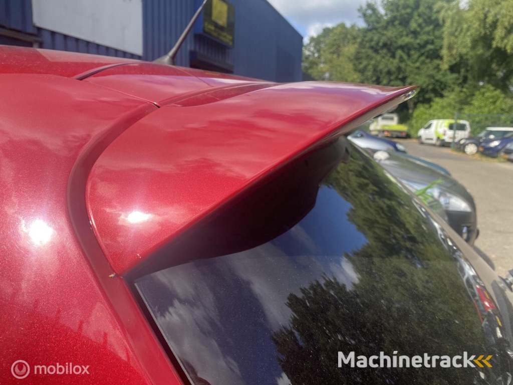 Peugeot 208 1.6 GTi 200 pk 104.DKM CLIMA LEDER CRUISE