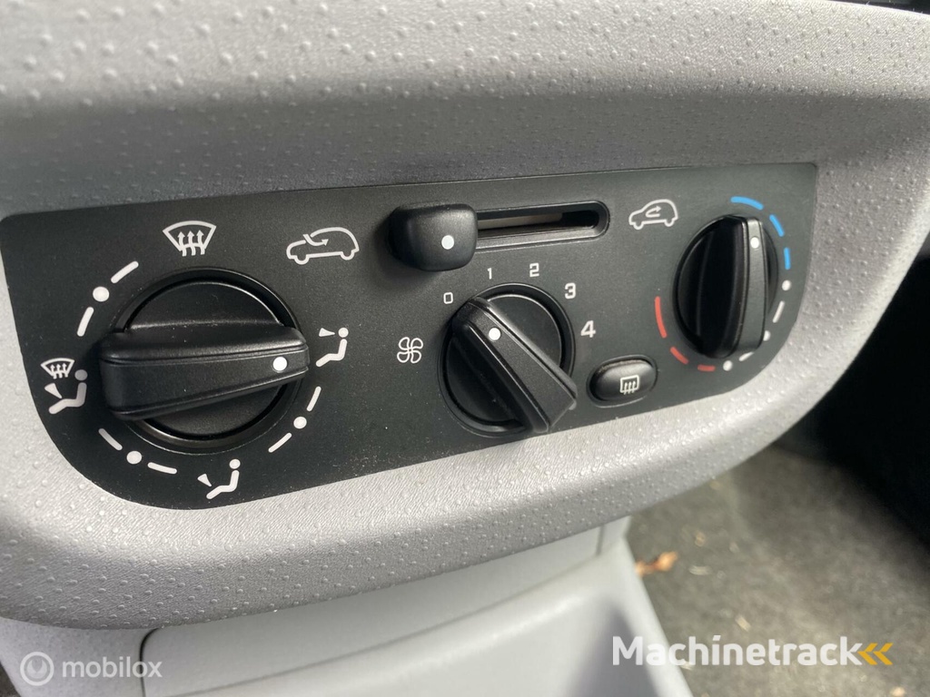 Citroen C3 1.1i Ligne Ambiance 128.DKM APK 30-07-2026