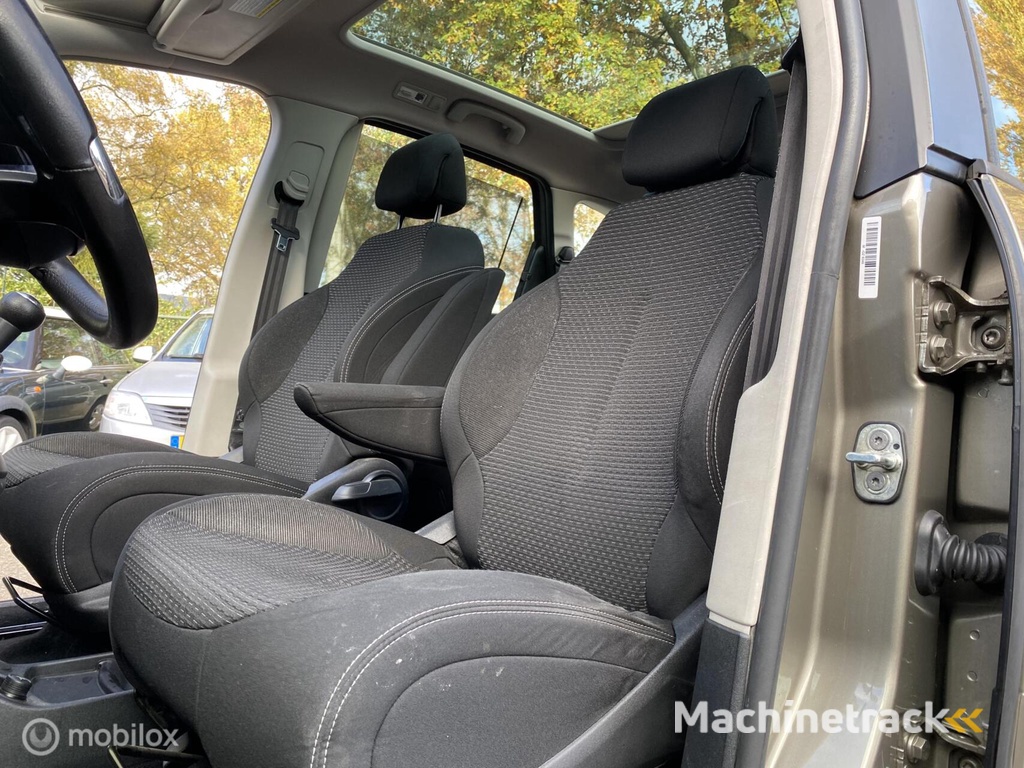 Citroen C4 Picasso 1.6 VTi Business 5p. 159.DKM ECC PANORAMADAK CRUISE TREKHAAK