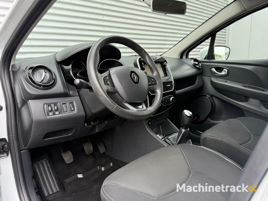 Renault Clio Estate 0.9 TCe Life Airco Cruise Led Carplay 2020 Uniek 44590 KM Gerden Dealer Onderhouden Eerste Eigenaar