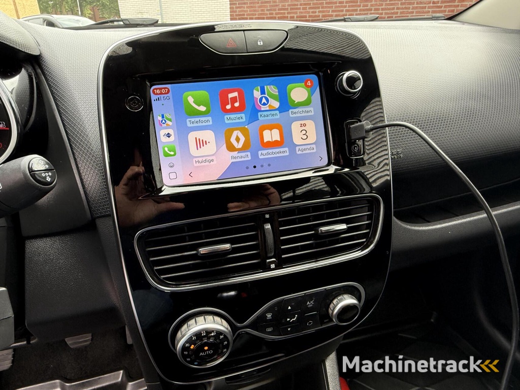 Renault Clio Estate 0.9 TCe Life Airco Cruise Led Carplay 2020 Uniek 44590 KM Gerden Dealer Onderhouden Eerste Eigenaar