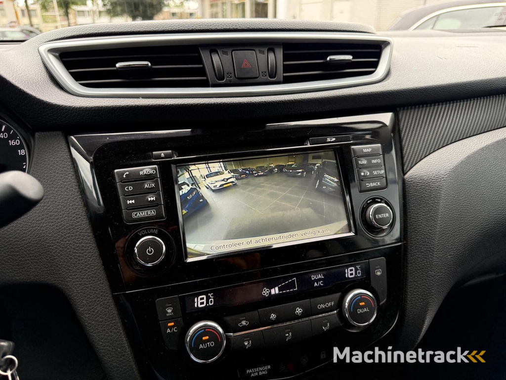Nissan Qashqai 1.2 Acenta Camera Cruise Navi Led Pdc Aux 2018 Eerste Eigenaar