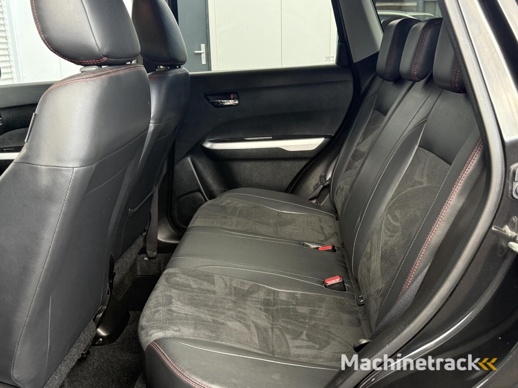 Suzuki Vitara 1.4 BOOSTERJET S Carplay Led cruise Camera 140 PK Eerste Eigenaar Vol Opties Uniek 85302 KM Gerden Perfecte Staat Historie Aanwezig