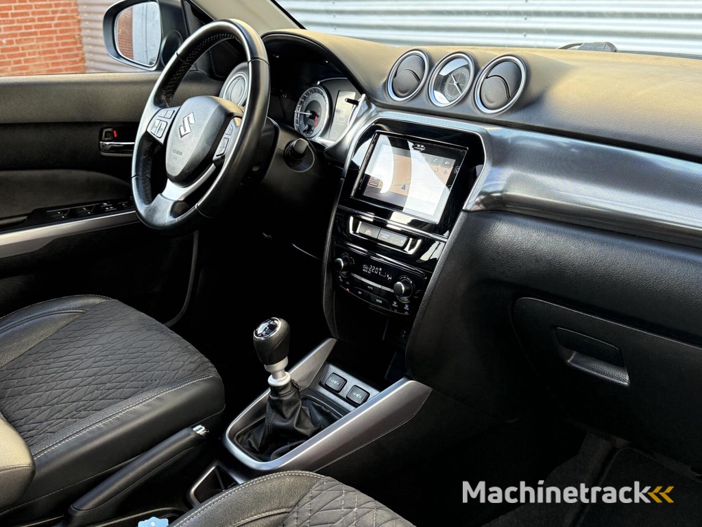Suzuki Vitara 1.4 Boosterjet Hybrid Led Cruise Panodak 2020 Camera Navi Carplay Vol Opties 91761 KM Eerste Eigenaar Facelift Model