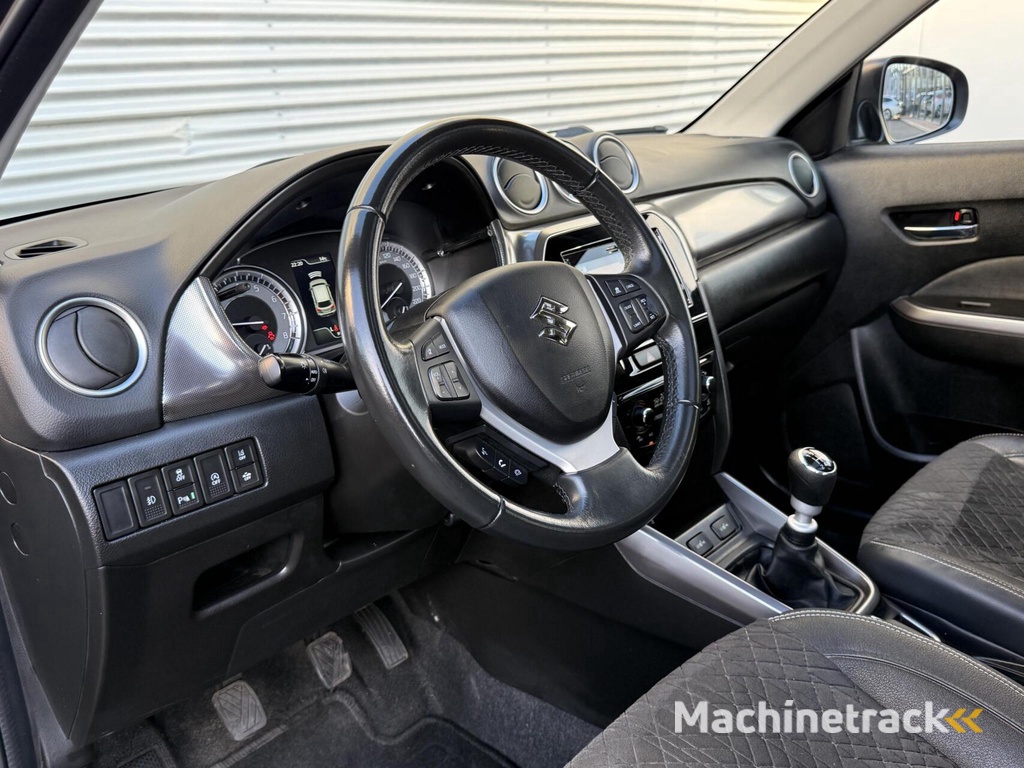 Suzuki Vitara 1.4 Boosterjet Hybrid Led Cruise Panodak 2020 Camera Navi Carplay Vol Opties 91761 KM Eerste Eigenaar Facelift Model
