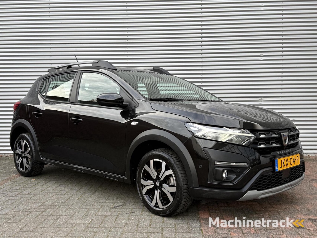 Dacia Sandero 1.0 TCe Carplay Cruise Led Camera Navi Pdc 2021 Eerste eigenaar Vol Opties 52490 KM Gereden