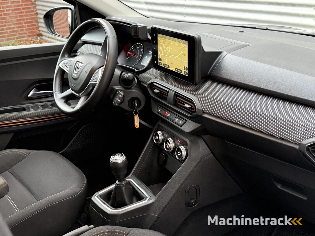 Dacia Sandero 1.0 TCe Carplay Cruise Led Camera Navi Pdc 2021 Eerste eigenaar Vol Opties 52490 KM Gereden