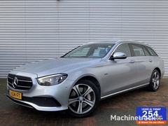mercedes-e-klasse-estate-e300-de-camera-led-carplay-nw-model-2021-automaat-cruise-pdc-leer-dealer-onderhouden-vol-opties-23950-euro-incl-btw