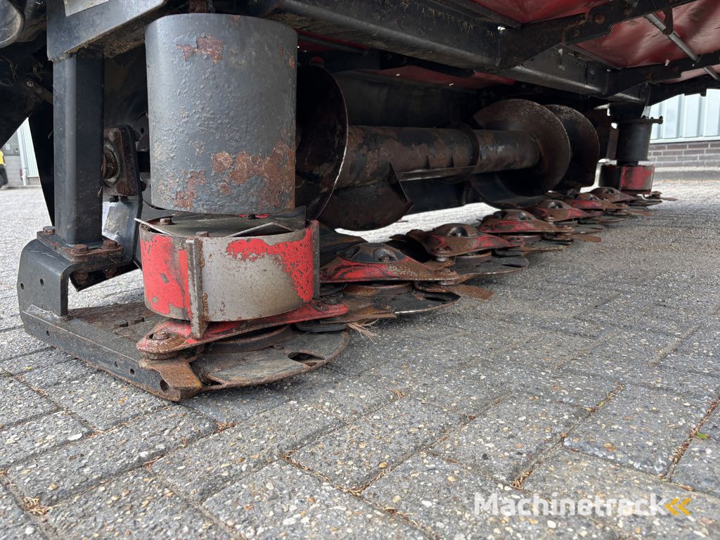 Vicon Extra 332 XF Frontmaaier