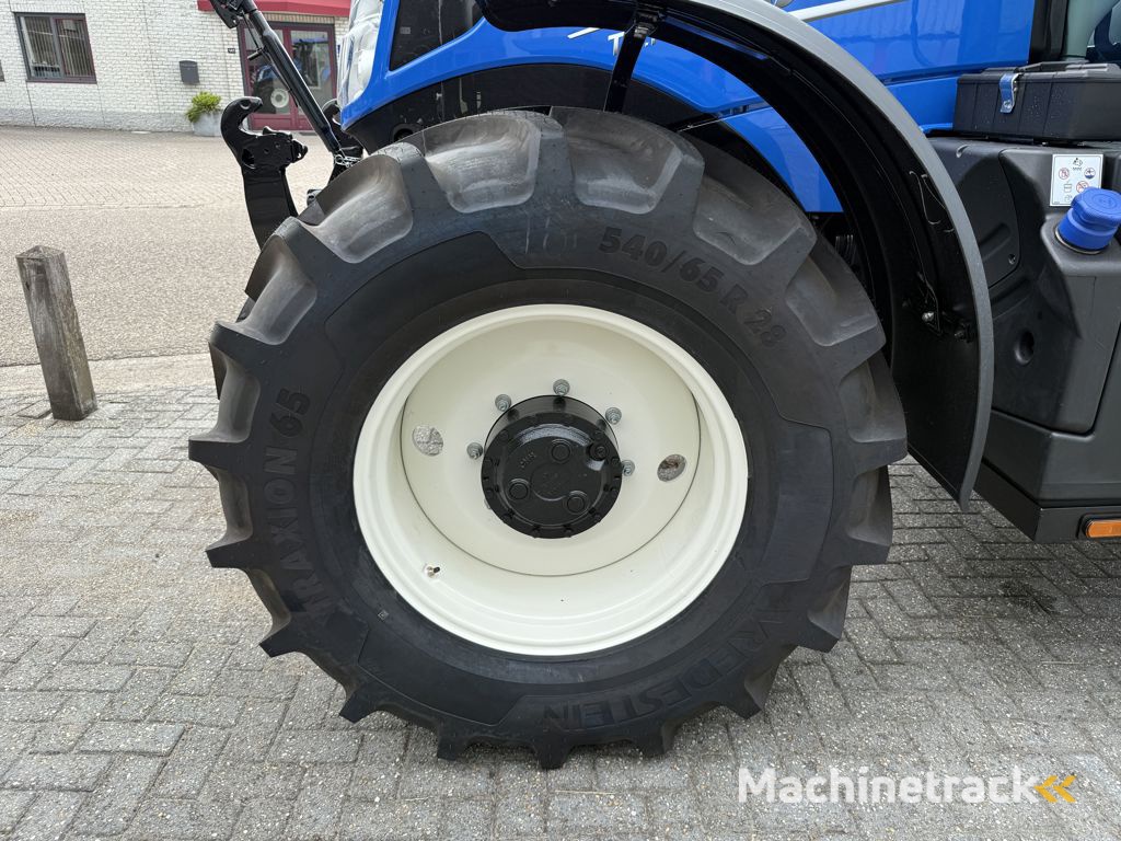 New Holland T6.145 AC STAGE V