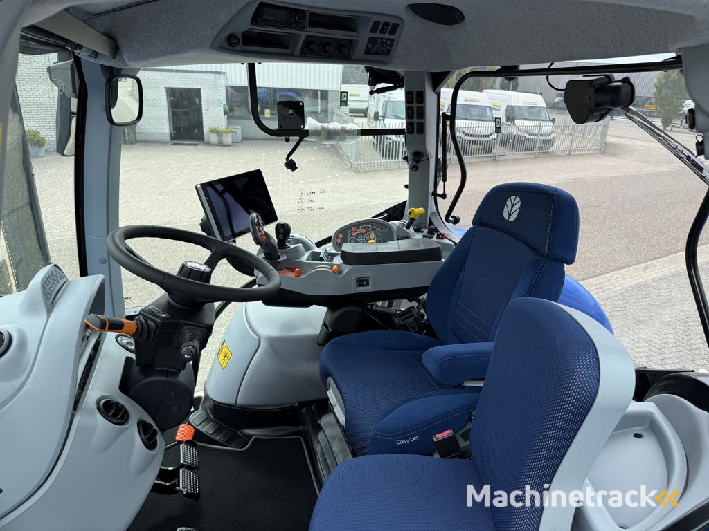 New Holland T6.180 AC Stage V