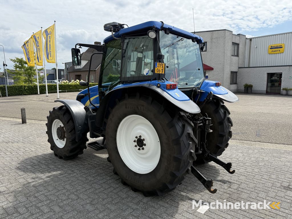 New Holland T5040 CAB + GPS