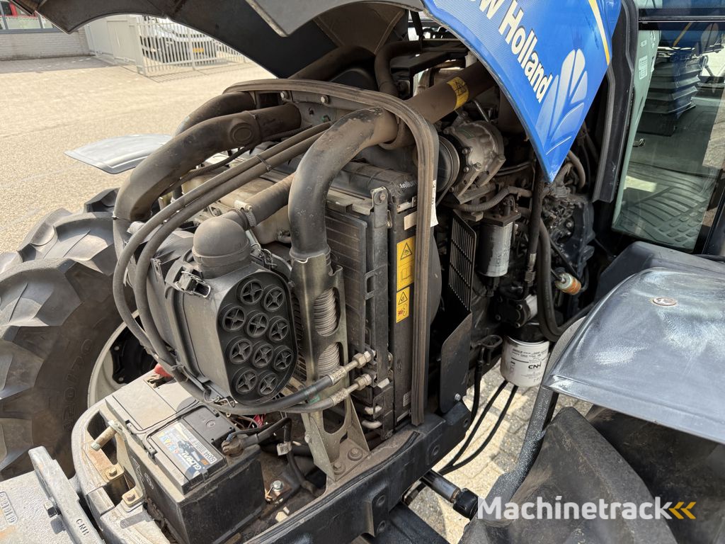 New Holland T5040 CAB + GPS
