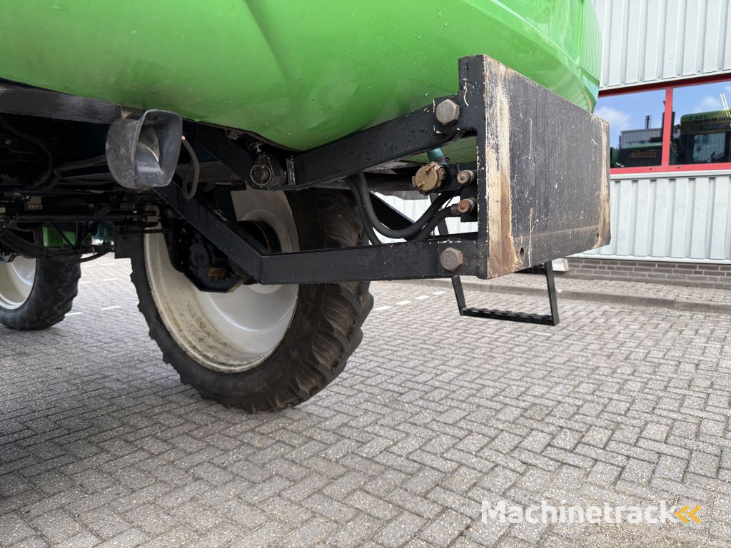 CHD Z2524 Zelfrijdende Veldspuit