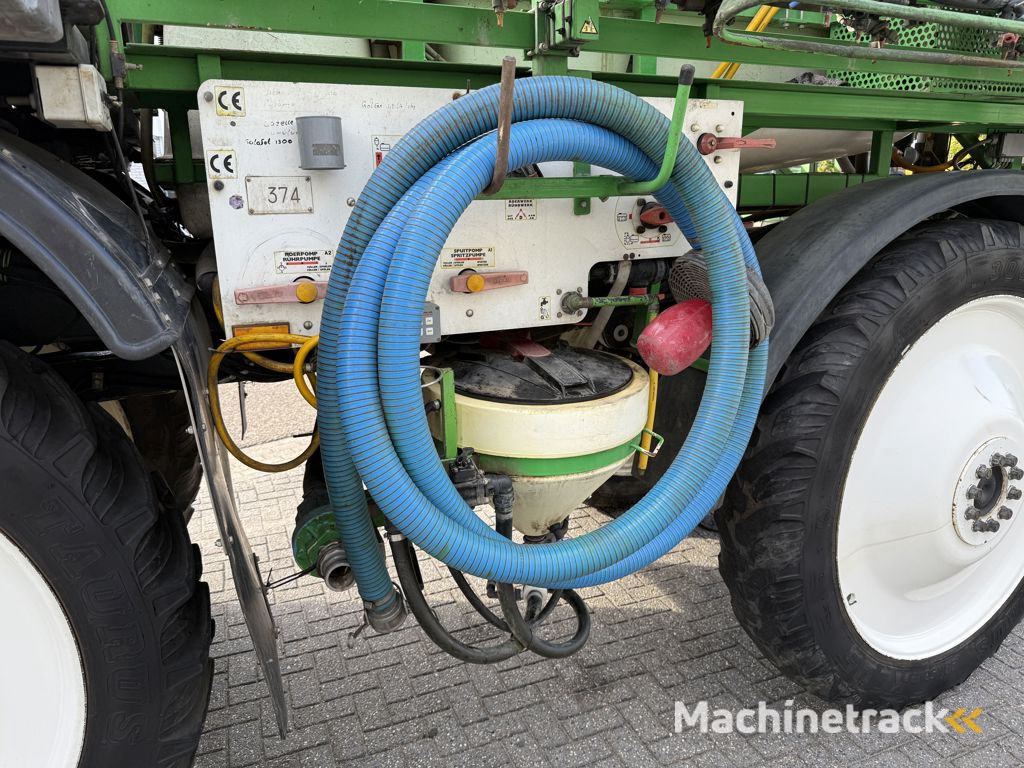 CHD Z2524 Zelfrijdende Veldspuit