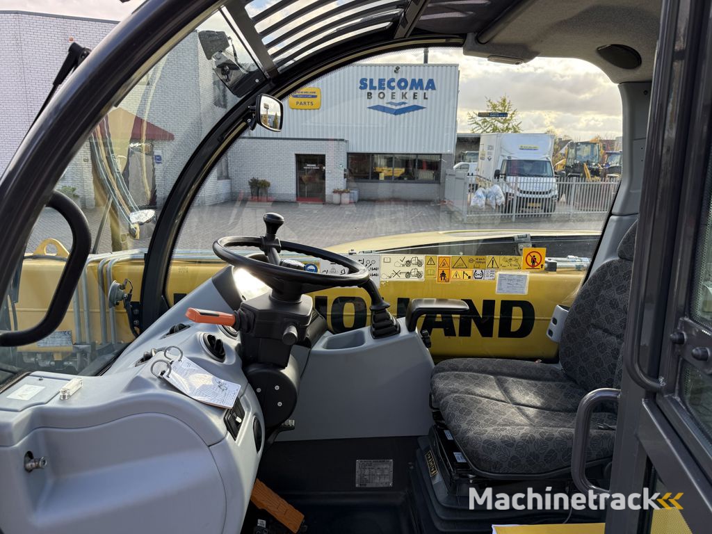 New Holland TH7.37 Plus Verreiker