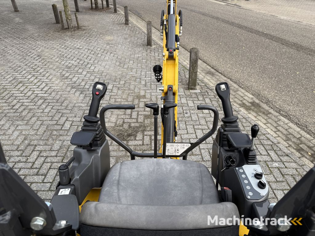 New Holland E14D Minigraver NIEUW OVERJARIG