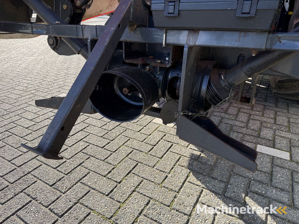 Kuhn PZ960 Achtermaaier