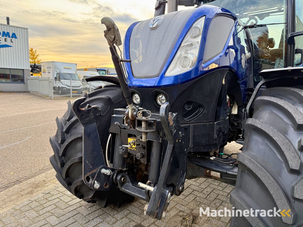 New Holland T7.270 AC 10 Years Blue Power Edition