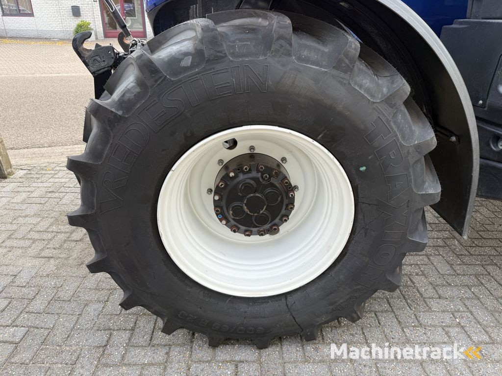 New Holland T7.270 AC 10 Years Blue Power Edition