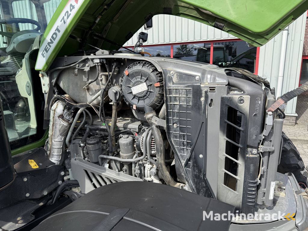 Fendt 724 Vario S4 Profiplus