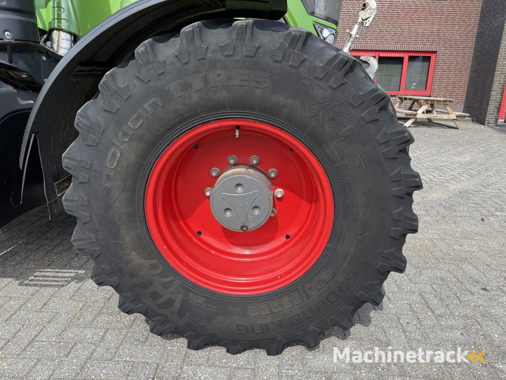 Fendt 724 Vario S4 Profiplus