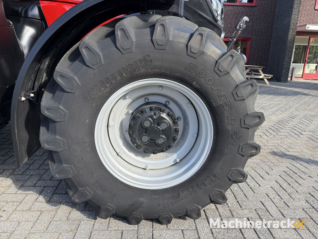 Case IH Puma 240 CVX Stage V AFS Connect