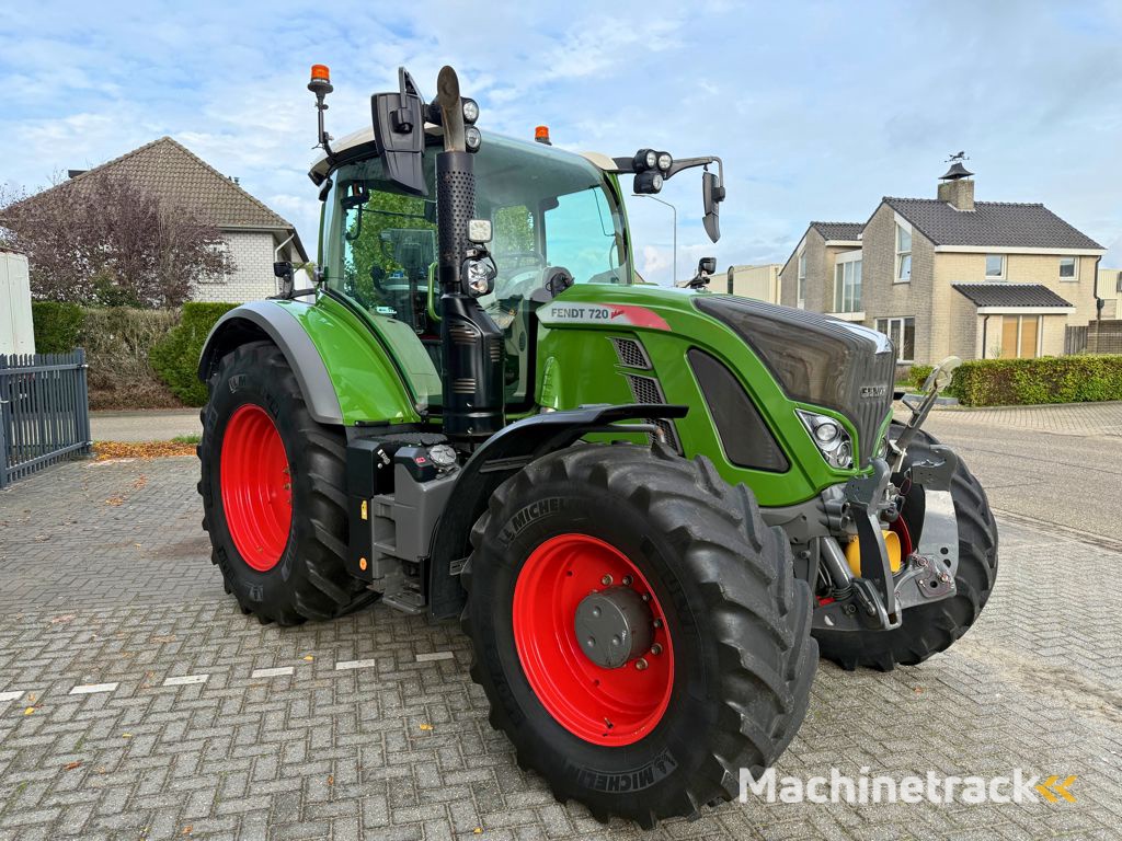 Fendt 720 S4 Vario Profi Plus